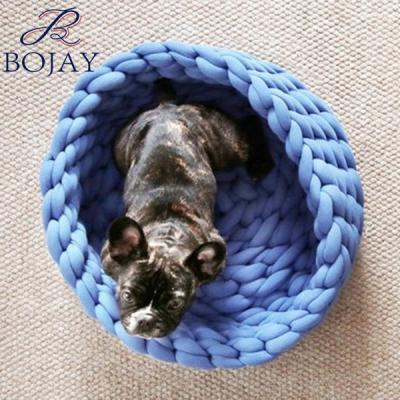 China Bojay Viable Chunky Knit Handmade Dog and Cat Beds, Chunky Braid Knit Pet House Collapsible, Machine Washable and Non-Disposable for sale