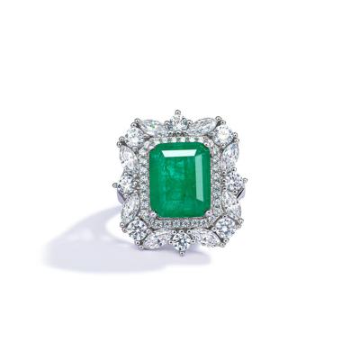 China FASHIONABLE Promotional Good Quality Luxury Emerald Rings 925 Sterling Silver Rings Women for sale