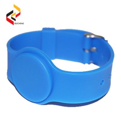 China Events custom logo silicone RFID bracelets for payment/access control for sale