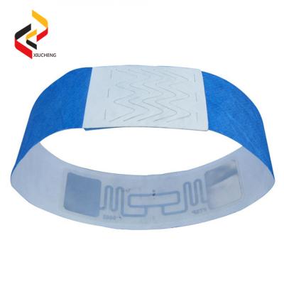 China Disposable RFID Paper Bracelet One Time Used Band/Soft dupont tyvek NFC Wristband for sale