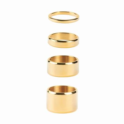 China Jixi FASHIONABLE manufacturers wholesale simple 18K gold-plated titanium steel men's and women's couple rings for sale