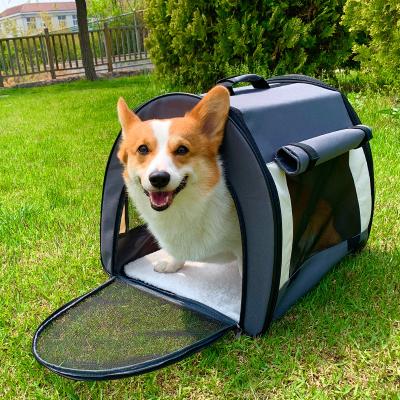 China Breathable Warm Cat House Dog House Portable Pet Room Birthing Bag Dog Backpack Pet Folding Bag for sale