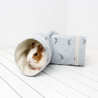 China Cheap Price Viable Small Pet Supplies Guinea Pig Maze Small Hedgehog Tunnel Spider Toy Nebelung Hamster Three Channel for sale