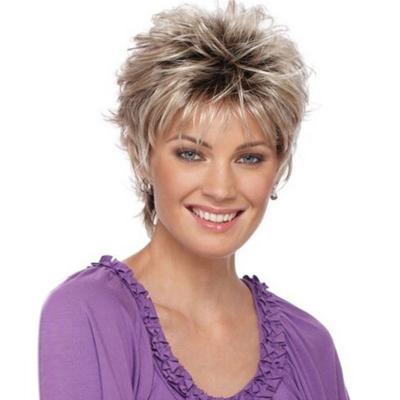 China Wholesale High Temperature Fiber Gradient Gold Short Wig For Woman Manufacturer for sale