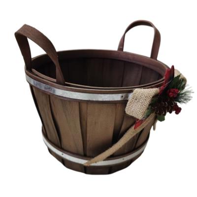 China Viable Chinese Manufacturer Round Woven Christmas Bucket Basket Two-Eared Gift Basket for sale