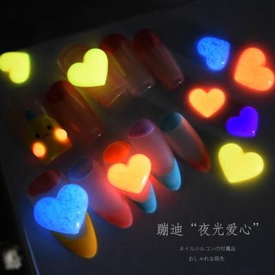 China ND688 Fluorescence Nail Art Designs Fluorescence Luminous Colorful Love Heart Jewelry For Nail Art Decoration for sale