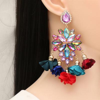 China Eco-friend Factory Wholesale New Style Bohemian Color Diamond-studded Flowers Personalized Women's Earrings for sale