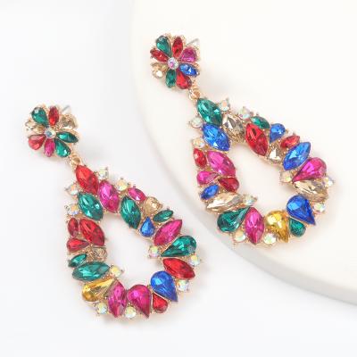 China 2021 new Eco-friend alloy diamond-studded flower acrylic drop-shaped earrings for sale