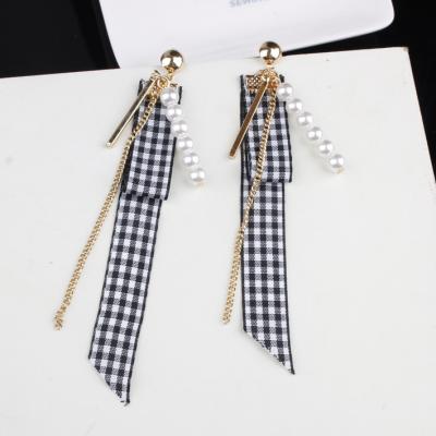 China Eco-friend Copper Gold Thin Layer With Lattices Bead And Tassel Design Chain Earrings for sale