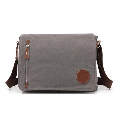 China Custom Large Capacity Canvas Shoulder Messenger Laptop Bag For Men for sale