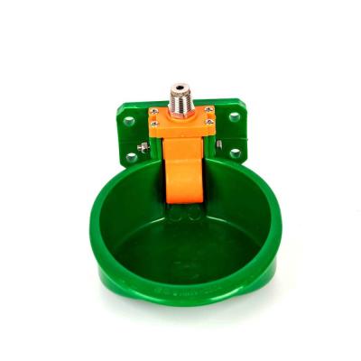 China Automatic Plastic Drinking Bowl Bowl Plastic Sheep Cattle Sheep Cattle Pig Pig Waterer With Cup for sale