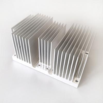 China Heatsink CNC Machined Aluminum Heatsink LED Light Heatsink 117(W)*60(H)*73(L)mm for sale