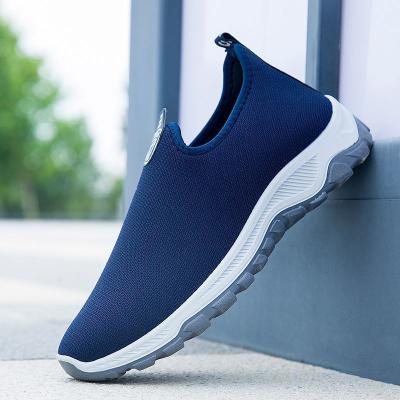 China China Factory Wholesale Men's Walking Shoes Thick Unique Non-slip Shoes for sale