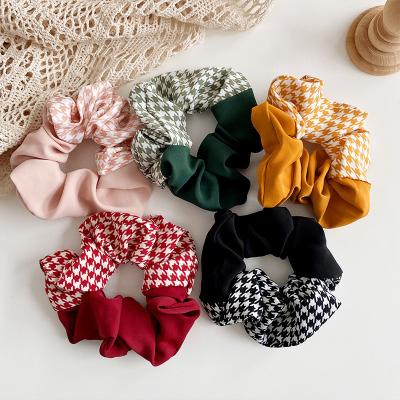 China Fashion Attractive Double Colors Ponytail Hair Scrunchies Attractive Ponytail Holder Lattice Single Hair Scrunchies for sale