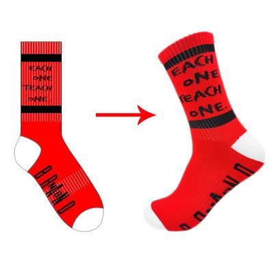 China 100% Custom Sports Logo Embroidered Red Socks For Crew Cotton Breathable Comfortable Fashion for sale