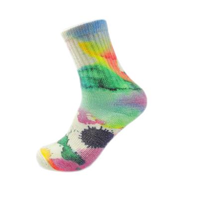 China Spraypaint QUICK DRY Pr5 Men Printed Socks Fashionable 100% Cotton Socks for sale