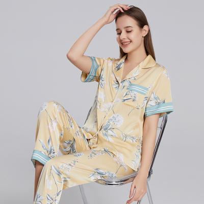 China Breathable Summer Sleepwear Lady 2 Piece Ice Silk Pajamas Sleep Wear Set Luxury Satin Night Suit For Women for sale