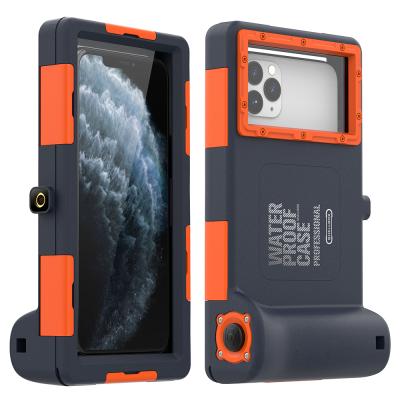 Chine 15m Underwater Waterproof Phone Cover Waterproof Shockproof For Iphone 11 Iphone 12 à vendre