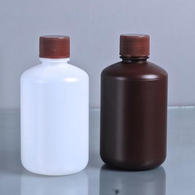 China Smooth Exteriors SYSMEX Hematology Reagent Bottle HDPE Plastic Bottles Chemical Bottle 500ml for sale