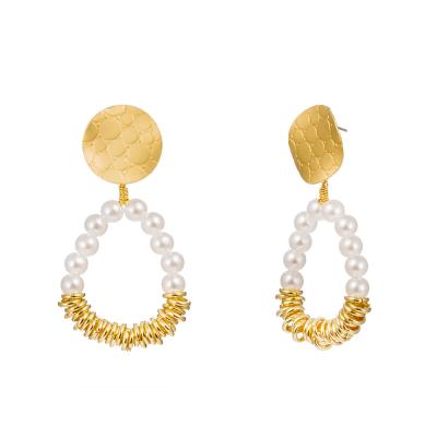 China FASHIONABLE Original Design Women's Jewelry Baroque Droplet Earrings Pearl Earrings for sale