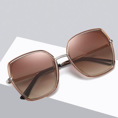 China New Fashion Men Polarized Color Outdoor Sunglasses Cycling Glasses Men 2021 Retro for sale