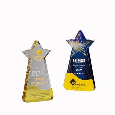 China China The New Transparent Crystal Glass Five-Pointed Star Design Football Championship Trophy for sale