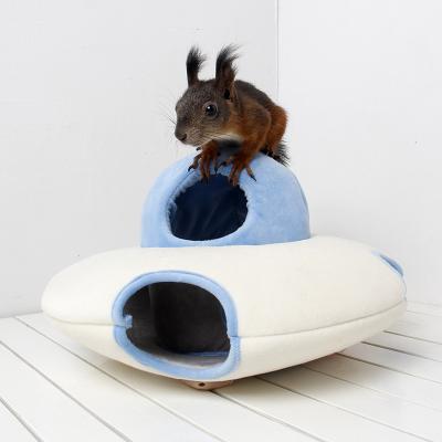 China Sustainable Pet Winter Warm Beds For Hamster House Ufo Train Hammock For Small Animals for sale