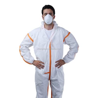 China customized Water Proof Disposable Waterproof Coverall With Hood S-XXXL for sale