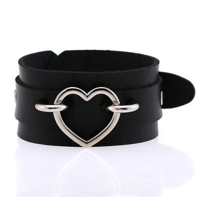 China Sexy Goth Bondage Bracelets Double Layer PU Leather Anime Heart Wrist Bangle Punk Punk Buckle Bondage Bracelets for sale