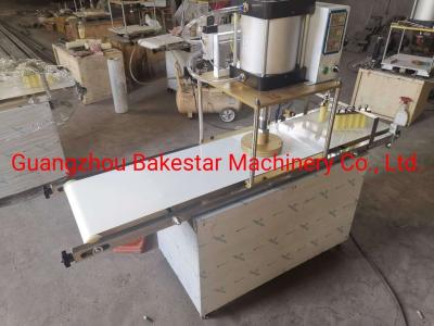 China Rodillo bajo de Sheeter de la pasta de la pizza del equipo de la pizza que cuece comercial en venta