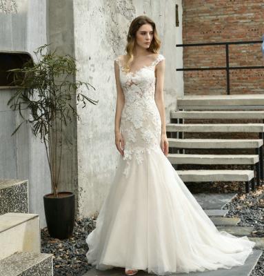 China QW01070 Beaded Wedding Dress Illusion Scoop Breathable Sexy Spaghetti Neck Appliqued Tulle Mermaid Wedding Dresses for sale