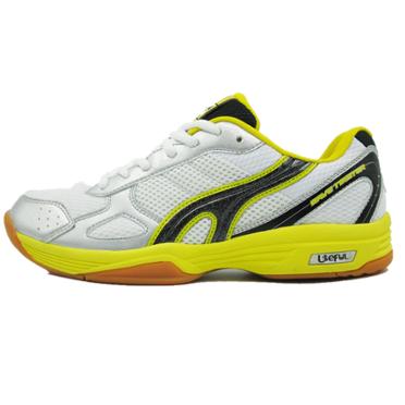 中国 Light Weight 2021 New Style High Quality White Tennis Sports Shoes For Men 販売のため