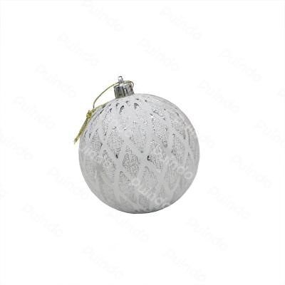 China Puindo Christmas Decorations 8cm Customized Christmas Decorations Ball A27 Christmas Tree Ornament Hanging Plastic White Bauble Ball for sale