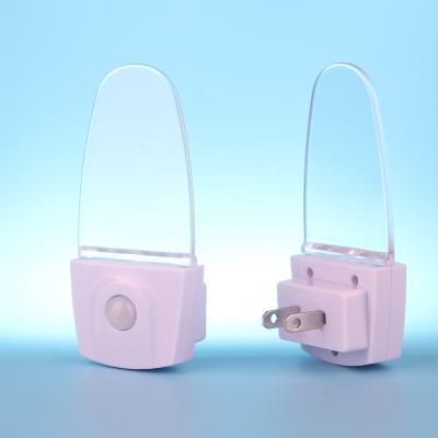 China Modern Led Night Light US Plug In Night Auto Led Light With Motion Sensor for sale