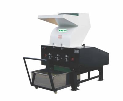 China Industry CE SKD-11blade System Recycled High Quality Plastic Crushers Granulating Machine / Defibrator For Plastic Industry Te koop