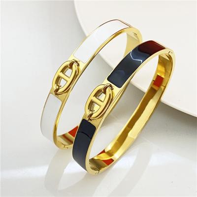 China European and American multi-color drop enamel trend joker fashion bracelet rubber wholesale of the other new H pig nose bracelet for sale