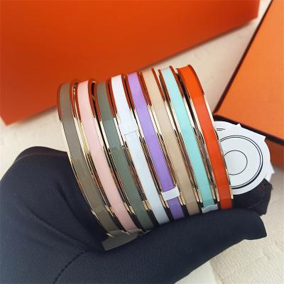 China FASHIONABLE Love House H High Quality Round Closed Enamel Color Ring Bracelet Taigang Stainless Steel Fashion Minority Bracelet Indelible Bra for sale