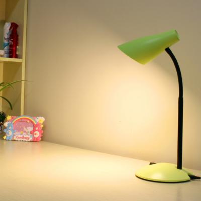 China Modern Flexible Dimmable Touch Desk Table Battery Cable Lamp For Kids Children Study Reading for sale