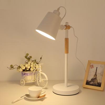 China EUROPEAN High Quality Metal Material Desk Lamp Iron Table Lamp Black Bedside Reading Lights For Work for sale