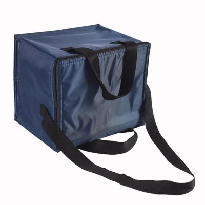 China Outdoor Shoulder Tote Cooler Bag Insulated Waterproof Thermal Food Delivery Bag for sale