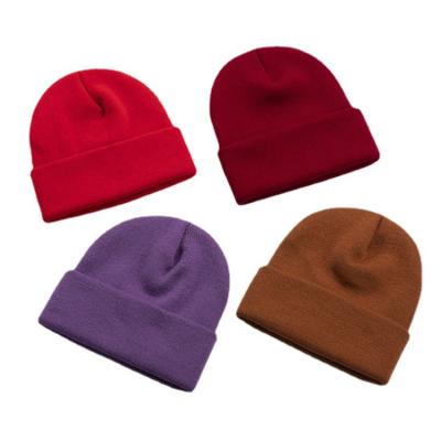 China COMMON Wholesale Custom Women Knitted Winter Hat Embroidered Acrylic Beanie Hat for sale