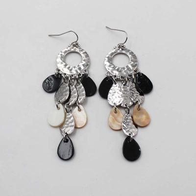 China Black White Shell Disc Murano Glass Beads Factory Sale Trendy Cute Fashion Broom Hammered Mail Earring For Girls for sale