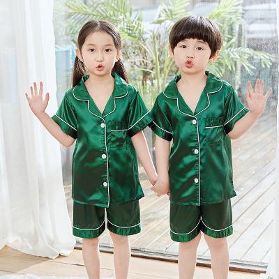 China Breathable 3-13yrs Kids Satin Notch Collar Pajama Set With Shorts for sale