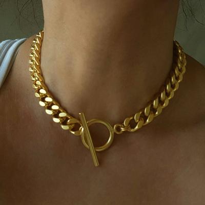 China 2022 New Environmental Friendly Chunky Gold Link Chain Choker Large Toggle Chain Necklace 18k Gold Plated Stainless Steel Necklace for sale