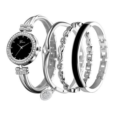 China Water Resistant TC New Arrival Fashion Ladies Diamond Jewelry Bracelet Watch Delicate Gift Set Women Luxury Watch for sale