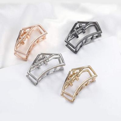 China Fashion UNIQ High Quality Lady Pretty Claw Clips Metal Hair Hook Non-slip Jaw Clamp For Women Girls Hair Barrette For Hair Styling for sale