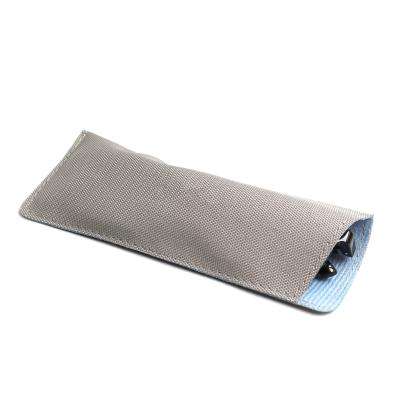 China Small Oxford Cloth Light Blue Light Dust Proof Glasses Case Eco Friendly Glasses Case OEM Light Glass Case Wholesale Packaging for sale