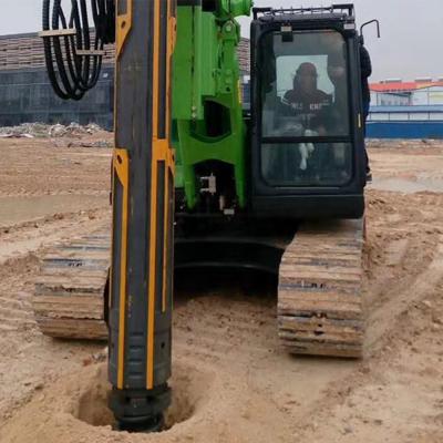 China Hydraulic Bore Pile Drivers Foundation Mobile Drilling Rig 48m/Min 30 Rmp for sale