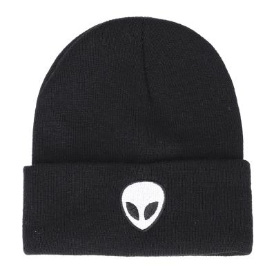 China New Knitted Beanie Hat With Inwrought Aliens Winter Warm Single Hat by COMMON and Skull design for sale