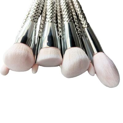 China Angular Blush Silver Makeup Brush Set Nylon Hair Cosmetics Brush Tool Powder Brushes Beauty Make Up Accessories for sale